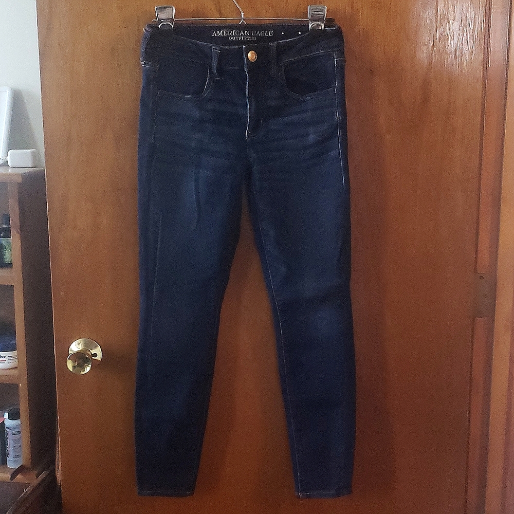 American eagle jeans, size 6
